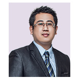 游學(xué)四方的海歸才子 King