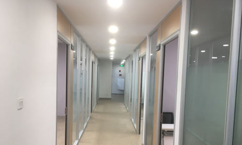 校區(qū)走廊