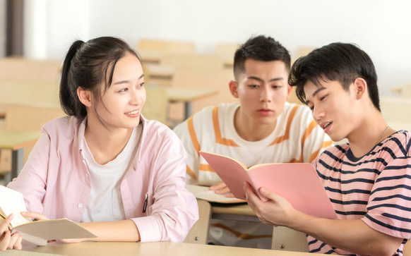 朗閣雅思授課內(nèi)容
