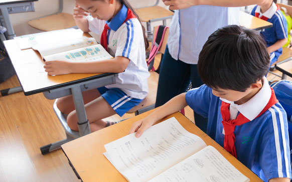 漢普森劍橋商務(wù)英語