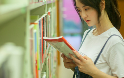 出國深造