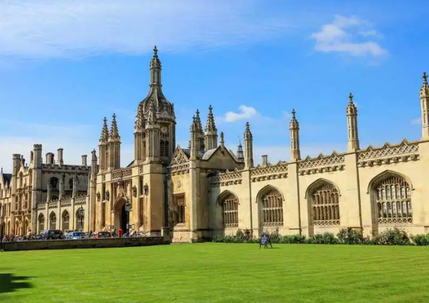 英國院校之間的“鄙視鏈”!附英國熱門院校雅思成績要求!