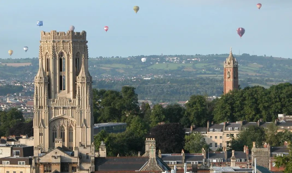 英國院校之間的“鄙視鏈”!附英國熱門院校雅思成績要求!